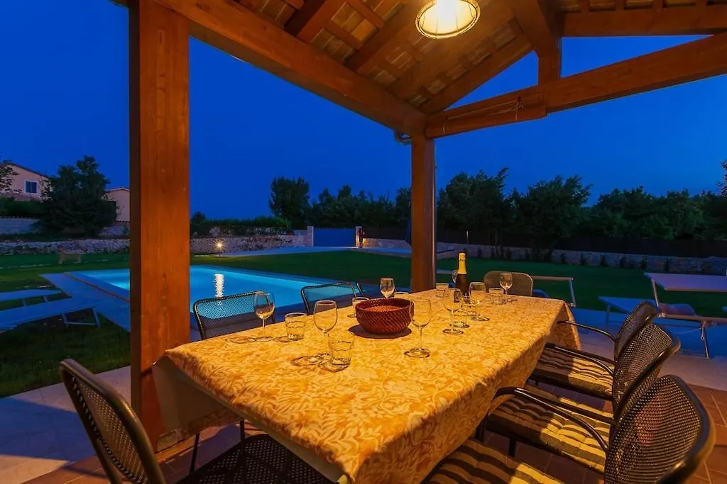 Villa Casita By Istrialux Svetvincenat Croatia